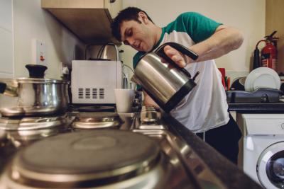 Improving the energy market for vulnerable people